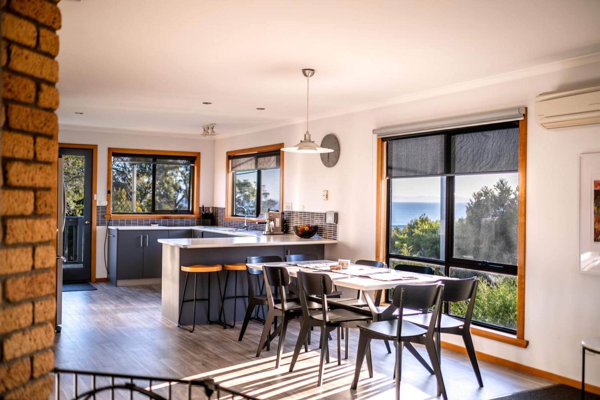Villa The Lookout ~ Large Family House With Views Coles Bay Esterno foto